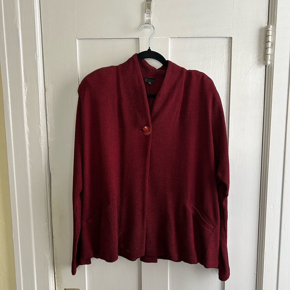 Elegant Red Women's Sweater